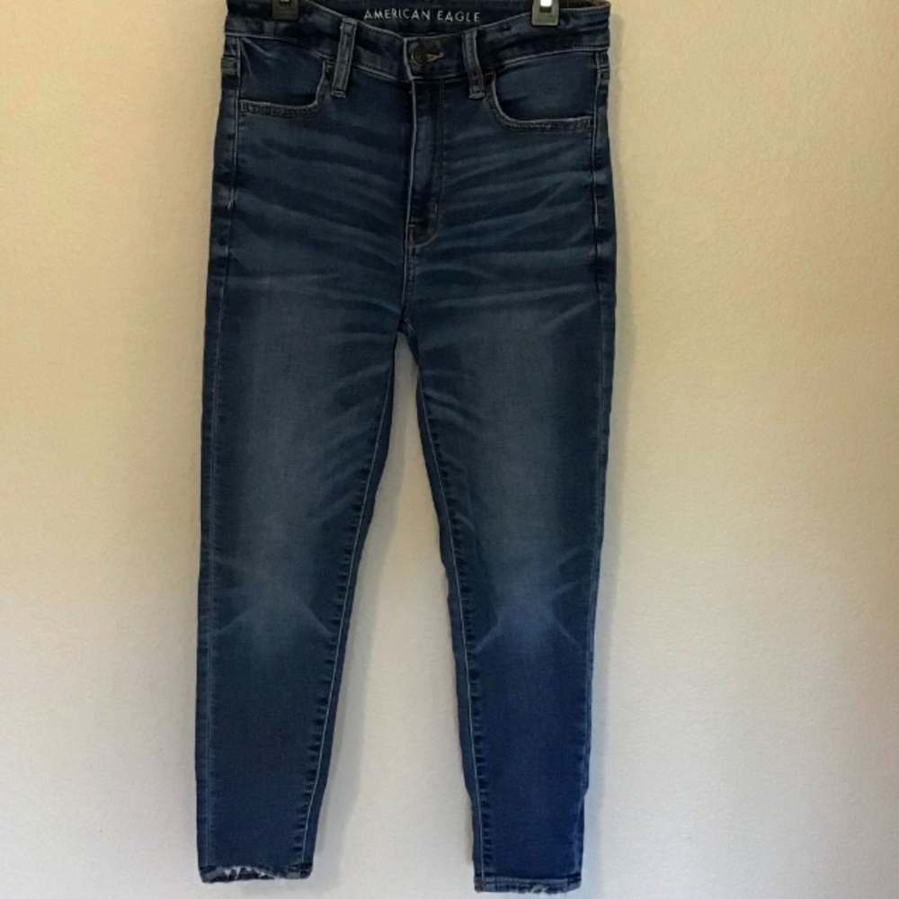 Light blue skinny american eagle jeans